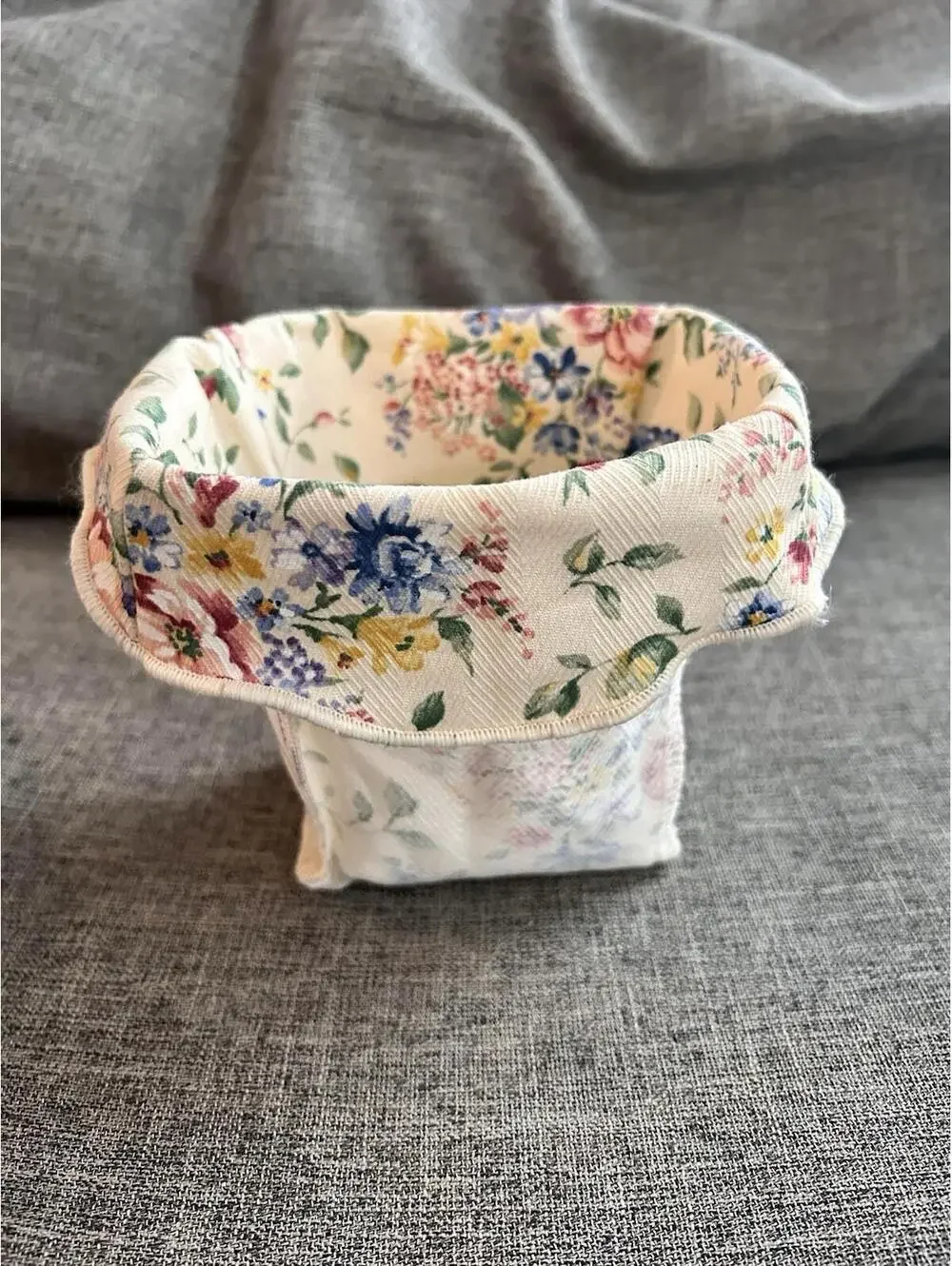 Longaberger 2004 Horizon Of Hope Basket Liner In Spring Floral Fabric